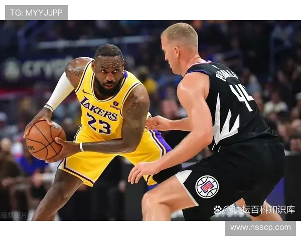 2017季前赛湖人与快船的精彩对决回顾与分析