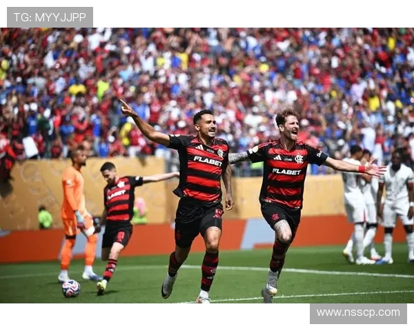 达尼洛：从青涩球员到足球场上的战术大师之路